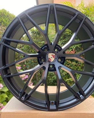 CERCHI 21 PORSCHE NEW MACAN 2022 MADE IN GERMANY