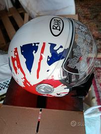casco demi-jet BHR con bandiera inglese 