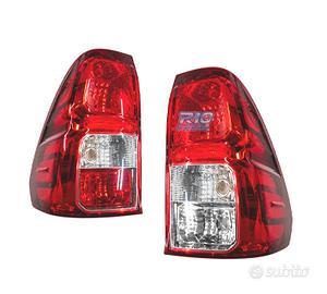 FANALI TOYOTA HILUX 16- ESTERNO