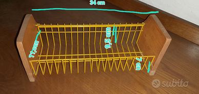 Contenitore in ferro verniciato di giallo e legno 