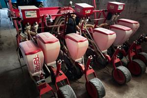 Seminatrice Gaspardo 6 file, telescopica, micro