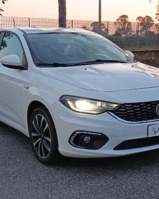 FIAT Tipo 1.3 Mjt S&S 5p. Lounge