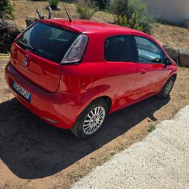 fiat punto evo 1.3 ,2013 ideale per neopatentati 