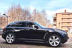 Suv sportivo su telaio della Nissan 370z