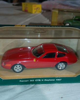 rio 1:43 ferrari 365 gtb 4
