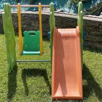 Scivolo e altalena  per bambini