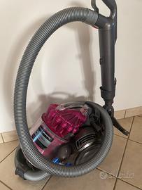 Aspirapolvere Dyson con filo