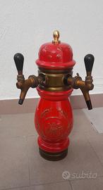 colonna spillatrice in ceramica rossa