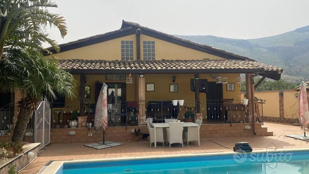 Casa – Carini, Villagrazia di Carini - Altro