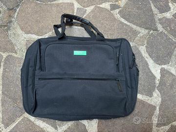 Borsa porta PC Benetton nera multitasche 41x30 cm