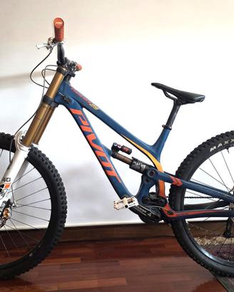 PIVOT  PHOENIX 29 e TRANSITION TR500