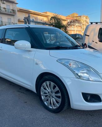 Suzuki Swift "Finanziabile Senza Busta Paga"