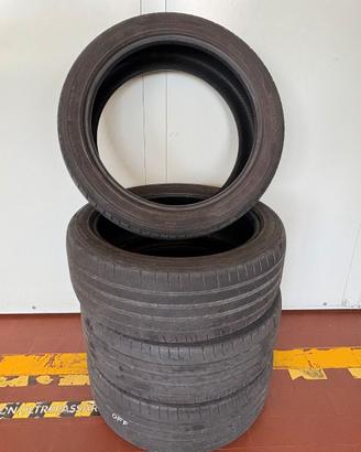 4 pneumatici Hankook 215/45 R18 89V usati