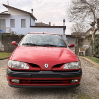 RENAULT MEGANE 1996