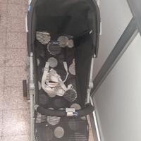 Chicco Lightweight Stroller – Compact, Easy to Use