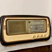 Radio Magnadyne mod. S 202 anno 1955