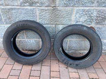 2 gomme da carico
