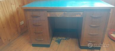 SCRIVANIA MINISTERIALE