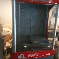 Grande frigorifero 400 bottiglie semi-aperto