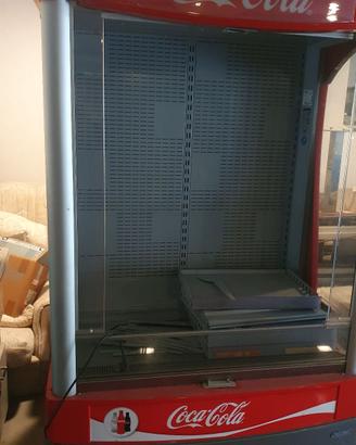 Grande frigorifero 400 bottiglie semi-aperto