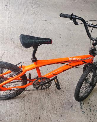 bicicletta  BMX 20