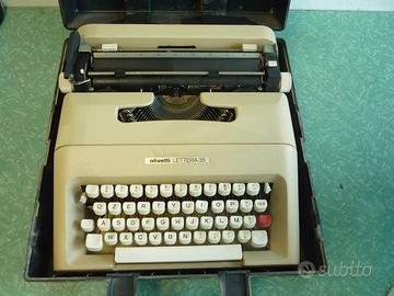 Macchina da scrivere olivetti lettera 35