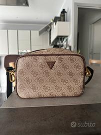 Tracolla Guess