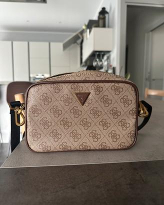 Tracolla Guess