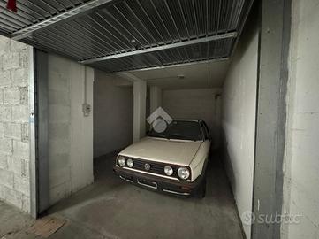 AUTORIMESSA A MENTANA