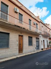 Vendita di Casa indipendente in via Piave, 191