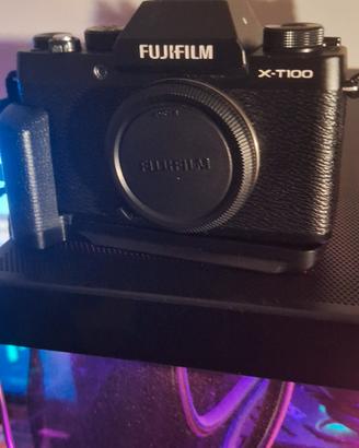 FujiFilm X-T100 solo corpo 