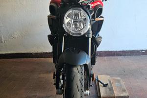 mv agusta brutale  800