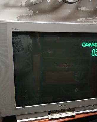 tv sony Triniton vintage 29 pollici funzionante 