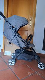 Passeggino leggero Cybex Gold Eezy S - come nuovo