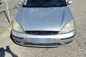 Ford focus 2002 benzina