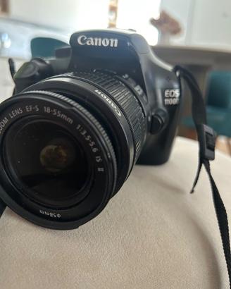 Fotocamera Canon eos 1100D (trattabile)