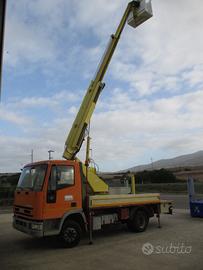 Piattaforma aerea 13 mt su iveco 80e18