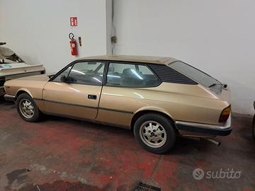 lancia beta hpe 2000 i.e. executive targa oro