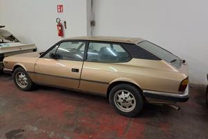 lancia beta hpe 2000 i.e. executive targa oro