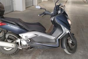 Scooter Yamaha XMAX 250