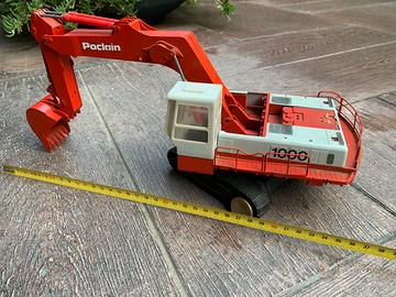 CEF Poclain 1000 Escavatore scala 1:50