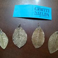 lotto 4 pendenti foglia in bagno d'oro 24k