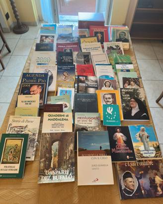 Lotto Circa 100 libri religiosi