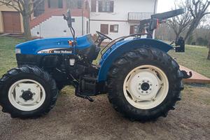 Trattore New Holland TN55 DT