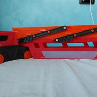 Set di 36 macchinine con apposito camion