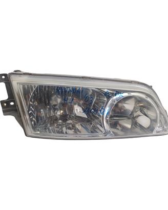 FARO ANTERIORE DESTRO HYUNDAI H1 1° Serie Furgona