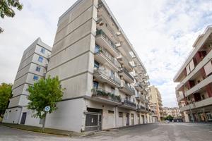 AUTORIMESSA A GIOIA DEL COLLE