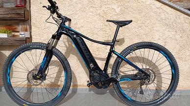 MTB Giant Fathom 29 pollici con pedalata assistita