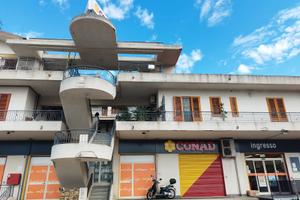 Attico arredato con vista e tripla esposizione