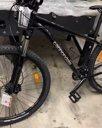 Cannondale Trail 7 29” – NUOVA, MAI UTILIZZATA